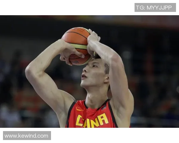 易建联重返赛场展现传奇风采球迷热议其对中国篮球的深远影响 易建联重返赛场展现传奇风采球迷热议其对中国篮球的深远影响