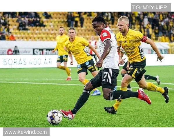 马尔默与佐加的激烈对决揭示足球战术与团队合作的重要性