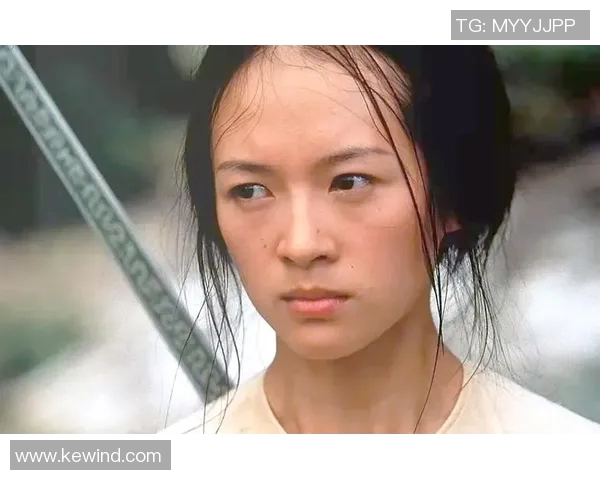 李安导演的电影艺术之路：从饮食男女到卧虎藏龙的辉煌成就与影响