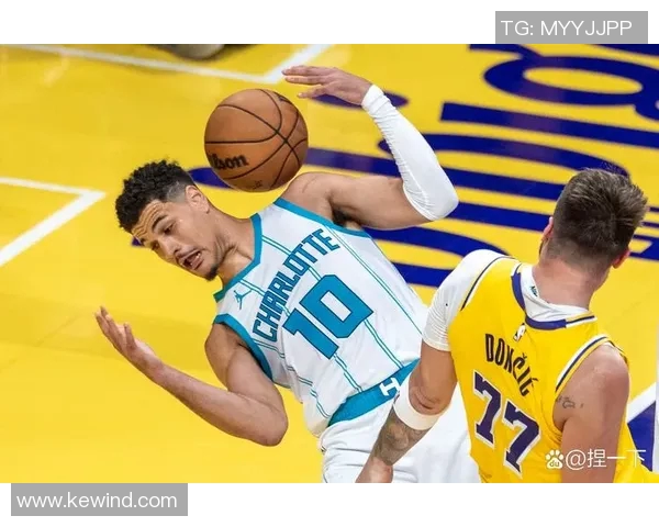 湖人2010年季后赛对阵黄蜂的精彩瞬间与战术分析 湖人2010年季后赛对阵黄蜂的精彩瞬间与战术分析