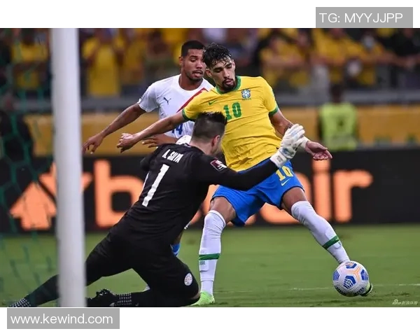 智利与巴拉圭世预赛激战在即谁将赢得关键三分