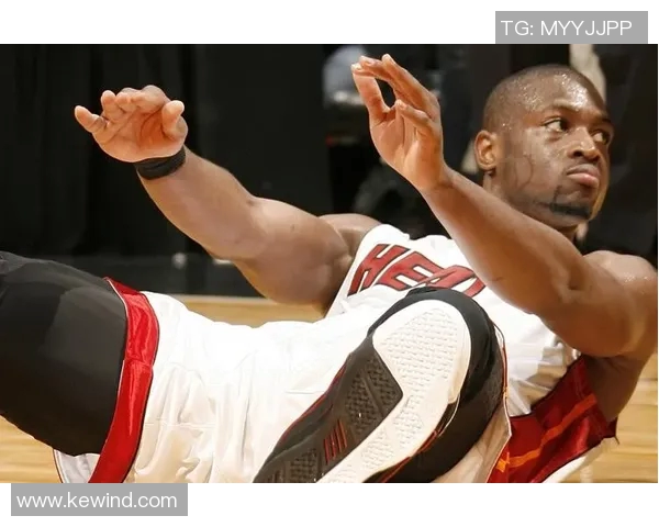 齐麟：从青涩新星到篮球赛场的璀璨之星，未来可期的篮球传奇之路